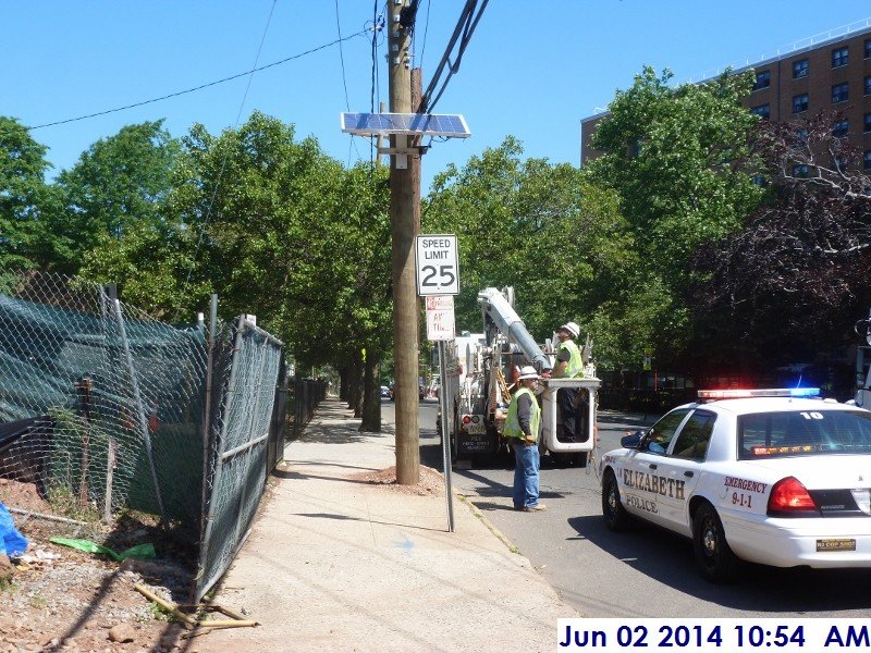 Starting working on removing the lines at Cherry St Facing Noth (800x600)